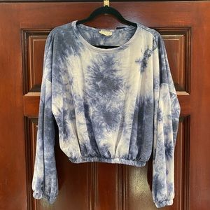 Altar’d State Cropped Pullover